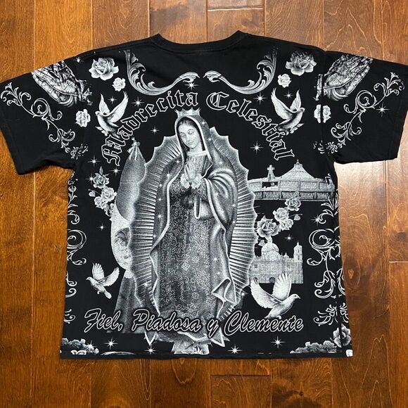 Yazbek Madre Celestial AOP Spanish Pious & Merciful Black Tee Men's Size XL - Picture 5 of 8